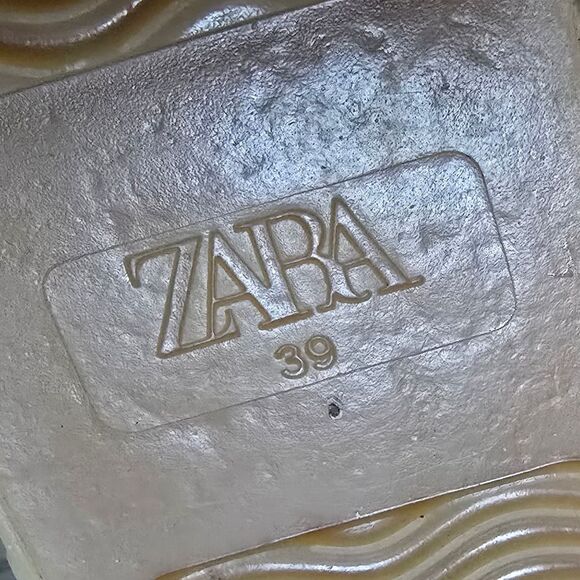 Zara Toecap Contrast Chunky Low Profile Gum Sole Trainers in Black - Picture 11 of 13